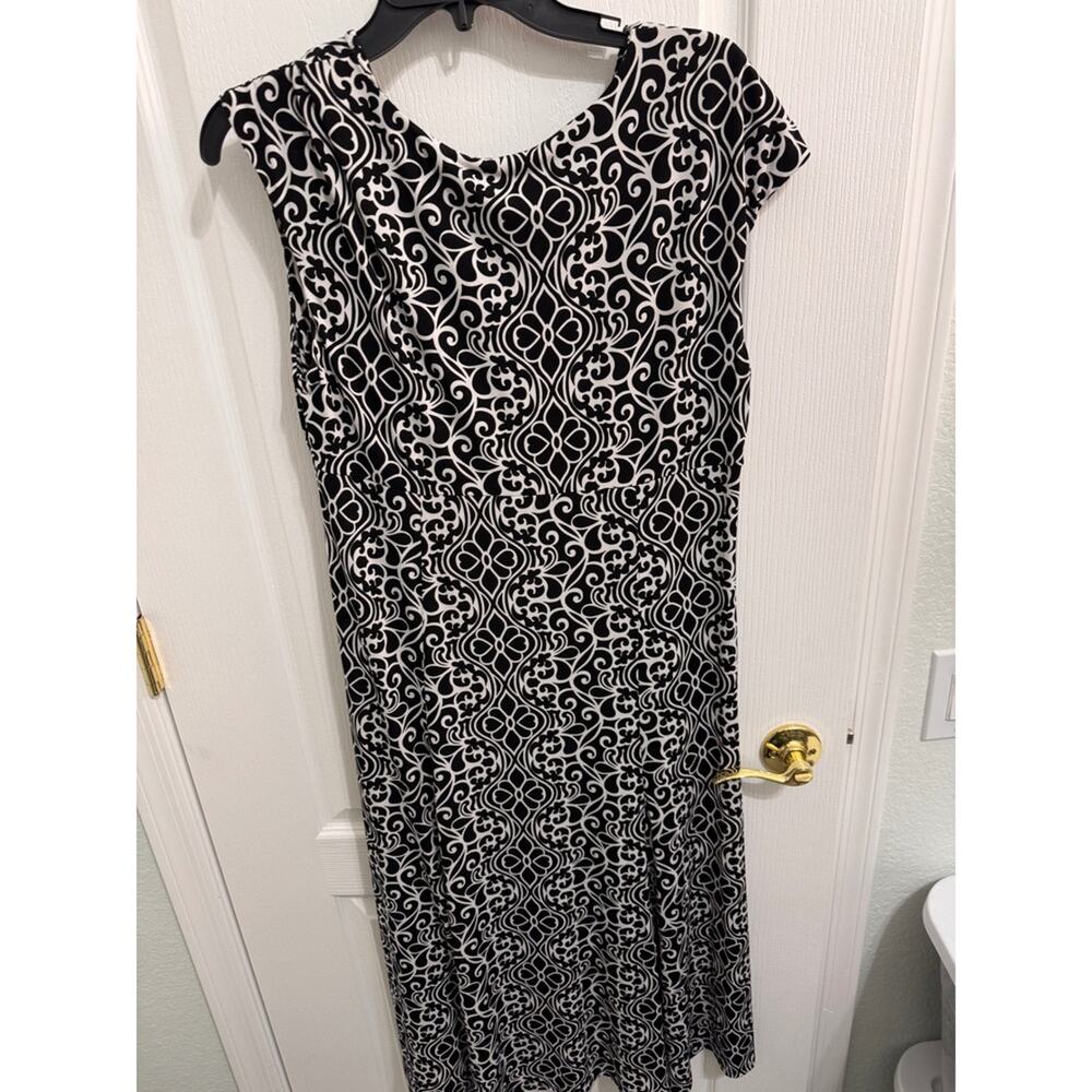 Glamour Black White Patterned Sleeveless Midi Dress Size 16 - Picture 3 of 11